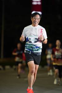 BIB: 
                            <button type="button" onclick="openModal(27870466)" class="btn btn-primary btn-sm float-right btn-popup" data-toggle="modal" data-target=".modal-high-quality">
                        <i class="fas fa-shopping-cart"></i> Add to Cart
                    </button>
                                            <button type="button" onclick="isThisMe(27870466, true)" class="btn btn-success btn-sm float-right btn-popup btn-isme hidden" data-toggle="tooltip" data-placement="bottom" title="นี่คือรูปของคุณใช่ไหม คลิกที่นี่เพื่อเอาเข้าอัลบั้ม">
                        <i class="fas fa-plus"></i> Add to album
                    </button>
                    <button type="button" onclick="isThisMe(27870466, false)" class="btn btn-warning btn-sm float-right btn-popup btn-isnotme hidden">
                        <i class="fas fa-ban"></i> Remove from album
                    </button>