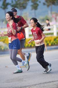 BIB: 
                            <button type="button" onclick="openModal(27892940)" class="btn btn-primary btn-sm float-right btn-popup" data-toggle="modal" data-target=".modal-high-quality">
                        <i class="fas fa-shopping-cart"></i> Add to Cart
                    </button>
                                            <button type="button" onclick="isThisMe(27892940, true)" class="btn btn-success btn-sm float-right btn-popup btn-isme hidden" data-toggle="tooltip" data-placement="bottom" title="นี่คือรูปของคุณใช่ไหม คลิกที่นี่เพื่อเอาเข้าอัลบั้ม">
                        <i class="fas fa-plus"></i> Add to album
                    </button>
                    <button type="button" onclick="isThisMe(27892940, false)" class="btn btn-warning btn-sm float-right btn-popup btn-isnotme hidden">
                        <i class="fas fa-ban"></i> Remove from album
                    </button>