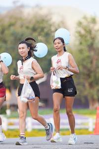 BIB: 
                            <button type="button" onclick="openModal(27890188)" class="btn btn-primary btn-sm float-right btn-popup" data-toggle="modal" data-target=".modal-high-quality">
                        <i class="fas fa-shopping-cart"></i> Add to Cart
                    </button>
                                            <button type="button" onclick="isThisMe(27890188, true)" class="btn btn-success btn-sm float-right btn-popup btn-isme hidden" data-toggle="tooltip" data-placement="bottom" title="นี่คือรูปของคุณใช่ไหม คลิกที่นี่เพื่อเอาเข้าอัลบั้ม">
                        <i class="fas fa-plus"></i> Add to album
                    </button>
                    <button type="button" onclick="isThisMe(27890188, false)" class="btn btn-warning btn-sm float-right btn-popup btn-isnotme hidden">
                        <i class="fas fa-ban"></i> Remove from album
                    </button>