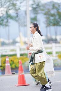 BIB: 
                            <button type="button" onclick="openModal(27895071)" class="btn btn-primary btn-sm float-right btn-popup" data-toggle="modal" data-target=".modal-high-quality">
                        <i class="fas fa-shopping-cart"></i> Add to Cart
                    </button>
                                            <button type="button" onclick="isThisMe(27895071, true)" class="btn btn-success btn-sm float-right btn-popup btn-isme hidden" data-toggle="tooltip" data-placement="bottom" title="นี่คือรูปของคุณใช่ไหม คลิกที่นี่เพื่อเอาเข้าอัลบั้ม">
                        <i class="fas fa-plus"></i> Add to album
                    </button>
                    <button type="button" onclick="isThisMe(27895071, false)" class="btn btn-warning btn-sm float-right btn-popup btn-isnotme hidden">
                        <i class="fas fa-ban"></i> Remove from album
                    </button>