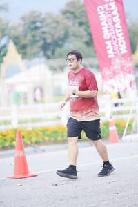 BIB: 
                            <button type="button" onclick="openModal(27894643)" class="btn btn-primary btn-sm float-right btn-popup" data-toggle="modal" data-target=".modal-high-quality">
                        <i class="fas fa-shopping-cart"></i> Add to Cart
                    </button>
                                            <button type="button" onclick="isThisMe(27894643, true)" class="btn btn-success btn-sm float-right btn-popup btn-isme hidden" data-toggle="tooltip" data-placement="bottom" title="นี่คือรูปของคุณใช่ไหม คลิกที่นี่เพื่อเอาเข้าอัลบั้ม">
                        <i class="fas fa-plus"></i> Add to album
                    </button>
                    <button type="button" onclick="isThisMe(27894643, false)" class="btn btn-warning btn-sm float-right btn-popup btn-isnotme hidden">
                        <i class="fas fa-ban"></i> Remove from album
                    </button>