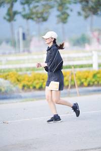 BIB: 
                            <button type="button" onclick="openModal(27893970)" class="btn btn-primary btn-sm float-right btn-popup" data-toggle="modal" data-target=".modal-high-quality">
                        <i class="fas fa-shopping-cart"></i> Add to Cart
                    </button>
                                            <button type="button" onclick="isThisMe(27893970, true)" class="btn btn-success btn-sm float-right btn-popup btn-isme hidden" data-toggle="tooltip" data-placement="bottom" title="นี่คือรูปของคุณใช่ไหม คลิกที่นี่เพื่อเอาเข้าอัลบั้ม">
                        <i class="fas fa-plus"></i> Add to album
                    </button>
                    <button type="button" onclick="isThisMe(27893970, false)" class="btn btn-warning btn-sm float-right btn-popup btn-isnotme hidden">
                        <i class="fas fa-ban"></i> Remove from album
                    </button>