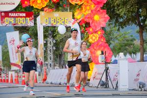 BIB: 
                            <button type="button" onclick="openModal(27873548)" class="btn btn-primary btn-sm float-right btn-popup" data-toggle="modal" data-target=".modal-high-quality">
                        <i class="fas fa-shopping-cart"></i> Add to Cart
                    </button>
                                            <button type="button" onclick="isThisMe(27873548, true)" class="btn btn-success btn-sm float-right btn-popup btn-isme hidden" data-toggle="tooltip" data-placement="bottom" title="นี่คือรูปของคุณใช่ไหม คลิกที่นี่เพื่อเอาเข้าอัลบั้ม">
                        <i class="fas fa-plus"></i> Add to album
                    </button>
                    <button type="button" onclick="isThisMe(27873548, false)" class="btn btn-warning btn-sm float-right btn-popup btn-isnotme hidden">
                        <i class="fas fa-ban"></i> Remove from album
                    </button>