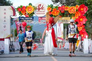 BIB: 
                            <button type="button" onclick="openModal(27883534)" class="btn btn-primary btn-sm float-right btn-popup" data-toggle="modal" data-target=".modal-high-quality">
                        <i class="fas fa-shopping-cart"></i> Add to Cart
                    </button>
                                            <button type="button" onclick="isThisMe(27883534, true)" class="btn btn-success btn-sm float-right btn-popup btn-isme hidden" data-toggle="tooltip" data-placement="bottom" title="นี่คือรูปของคุณใช่ไหม คลิกที่นี่เพื่อเอาเข้าอัลบั้ม">
                        <i class="fas fa-plus"></i> Add to album
                    </button>
                    <button type="button" onclick="isThisMe(27883534, false)" class="btn btn-warning btn-sm float-right btn-popup btn-isnotme hidden">
                        <i class="fas fa-ban"></i> Remove from album
                    </button>