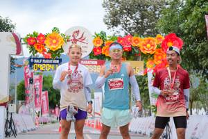 BIB: 
                            <button type="button" onclick="openModal(27882974)" class="btn btn-primary btn-sm float-right btn-popup" data-toggle="modal" data-target=".modal-high-quality">
                        <i class="fas fa-shopping-cart"></i> Add to Cart
                    </button>
                                            <button type="button" onclick="isThisMe(27882974, true)" class="btn btn-success btn-sm float-right btn-popup btn-isme hidden" data-toggle="tooltip" data-placement="bottom" title="นี่คือรูปของคุณใช่ไหม คลิกที่นี่เพื่อเอาเข้าอัลบั้ม">
                        <i class="fas fa-plus"></i> Add to album
                    </button>
                    <button type="button" onclick="isThisMe(27882974, false)" class="btn btn-warning btn-sm float-right btn-popup btn-isnotme hidden">
                        <i class="fas fa-ban"></i> Remove from album
                    </button>