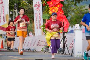 BIB: 
                            <button type="button" onclick="openModal(27877686)" class="btn btn-primary btn-sm float-right btn-popup" data-toggle="modal" data-target=".modal-high-quality">
                        <i class="fas fa-shopping-cart"></i> Add to Cart
                    </button>
                                            <button type="button" onclick="isThisMe(27877686, true)" class="btn btn-success btn-sm float-right btn-popup btn-isme hidden" data-toggle="tooltip" data-placement="bottom" title="นี่คือรูปของคุณใช่ไหม คลิกที่นี่เพื่อเอาเข้าอัลบั้ม">
                        <i class="fas fa-plus"></i> Add to album
                    </button>
                    <button type="button" onclick="isThisMe(27877686, false)" class="btn btn-warning btn-sm float-right btn-popup btn-isnotme hidden">
                        <i class="fas fa-ban"></i> Remove from album
                    </button>