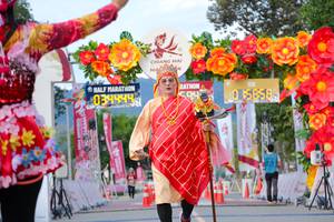 BIB: 
                            <button type="button" onclick="openModal(27883713)" class="btn btn-primary btn-sm float-right btn-popup" data-toggle="modal" data-target=".modal-high-quality">
                        <i class="fas fa-shopping-cart"></i> Add to Cart
                    </button>
                                            <button type="button" onclick="isThisMe(27883713, true)" class="btn btn-success btn-sm float-right btn-popup btn-isme hidden" data-toggle="tooltip" data-placement="bottom" title="นี่คือรูปของคุณใช่ไหม คลิกที่นี่เพื่อเอาเข้าอัลบั้ม">
                        <i class="fas fa-plus"></i> Add to album
                    </button>
                    <button type="button" onclick="isThisMe(27883713, false)" class="btn btn-warning btn-sm float-right btn-popup btn-isnotme hidden">
                        <i class="fas fa-ban"></i> Remove from album
                    </button>