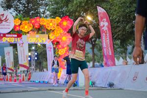 BIB: 
                            <button type="button" onclick="openModal(27873886)" class="btn btn-primary btn-sm float-right btn-popup" data-toggle="modal" data-target=".modal-high-quality">
                        <i class="fas fa-shopping-cart"></i> Add to Cart
                    </button>
                                            <button type="button" onclick="isThisMe(27873886, true)" class="btn btn-success btn-sm float-right btn-popup btn-isme hidden" data-toggle="tooltip" data-placement="bottom" title="นี่คือรูปของคุณใช่ไหม คลิกที่นี่เพื่อเอาเข้าอัลบั้ม">
                        <i class="fas fa-plus"></i> Add to album
                    </button>
                    <button type="button" onclick="isThisMe(27873886, false)" class="btn btn-warning btn-sm float-right btn-popup btn-isnotme hidden">
                        <i class="fas fa-ban"></i> Remove from album
                    </button>