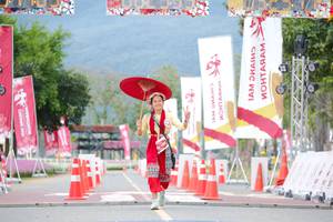 BIB: 
                            <button type="button" onclick="openModal(27882031)" class="btn btn-primary btn-sm float-right btn-popup" data-toggle="modal" data-target=".modal-high-quality">
                        <i class="fas fa-shopping-cart"></i> Add to Cart
                    </button>
                                            <button type="button" onclick="isThisMe(27882031, true)" class="btn btn-success btn-sm float-right btn-popup btn-isme hidden" data-toggle="tooltip" data-placement="bottom" title="นี่คือรูปของคุณใช่ไหม คลิกที่นี่เพื่อเอาเข้าอัลบั้ม">
                        <i class="fas fa-plus"></i> Add to album
                    </button>
                    <button type="button" onclick="isThisMe(27882031, false)" class="btn btn-warning btn-sm float-right btn-popup btn-isnotme hidden">
                        <i class="fas fa-ban"></i> Remove from album
                    </button>