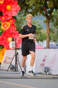 BIB: 
                            <button type="button" onclick="openModal(27877940)" class="btn btn-primary btn-sm float-right btn-popup" data-toggle="modal" data-target=".modal-high-quality">
                        <i class="fas fa-shopping-cart"></i> Add to Cart
                    </button>
                                            <button type="button" onclick="isThisMe(27877940, true)" class="btn btn-success btn-sm float-right btn-popup btn-isme hidden" data-toggle="tooltip" data-placement="bottom" title="นี่คือรูปของคุณใช่ไหม คลิกที่นี่เพื่อเอาเข้าอัลบั้ม">
                        <i class="fas fa-plus"></i> Add to album
                    </button>
                    <button type="button" onclick="isThisMe(27877940, false)" class="btn btn-warning btn-sm float-right btn-popup btn-isnotme hidden">
                        <i class="fas fa-ban"></i> Remove from album
                    </button>