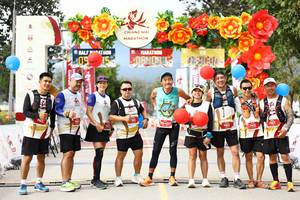 BIB: 
                            <button type="button" onclick="openModal(27915552)" class="btn btn-primary btn-sm float-right btn-popup" data-toggle="modal" data-target=".modal-high-quality">
                        <i class="fas fa-shopping-cart"></i> Add to Cart
                    </button>
                                            <button type="button" onclick="isThisMe(27915552, true)" class="btn btn-success btn-sm float-right btn-popup btn-isme hidden" data-toggle="tooltip" data-placement="bottom" title="นี่คือรูปของคุณใช่ไหม คลิกที่นี่เพื่อเอาเข้าอัลบั้ม">
                        <i class="fas fa-plus"></i> Add to album
                    </button>
                    <button type="button" onclick="isThisMe(27915552, false)" class="btn btn-warning btn-sm float-right btn-popup btn-isnotme hidden">
                        <i class="fas fa-ban"></i> Remove from album
                    </button>