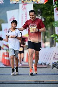 BIB: 
                            <button type="button" onclick="openModal(27848374)" class="btn btn-primary btn-sm float-right btn-popup" data-toggle="modal" data-target=".modal-high-quality">
                        <i class="fas fa-shopping-cart"></i> Add to Cart
                    </button>
                                            <button type="button" onclick="isThisMe(27848374, true)" class="btn btn-success btn-sm float-right btn-popup btn-isme hidden" data-toggle="tooltip" data-placement="bottom" title="นี่คือรูปของคุณใช่ไหม คลิกที่นี่เพื่อเอาเข้าอัลบั้ม">
                        <i class="fas fa-plus"></i> Add to album
                    </button>
                    <button type="button" onclick="isThisMe(27848374, false)" class="btn btn-warning btn-sm float-right btn-popup btn-isnotme hidden">
                        <i class="fas fa-ban"></i> Remove from album
                    </button>