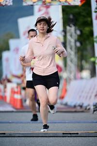 BIB: 
                            <button type="button" onclick="openModal(27849864)" class="btn btn-primary btn-sm float-right btn-popup" data-toggle="modal" data-target=".modal-high-quality">
                        <i class="fas fa-shopping-cart"></i> Add to Cart
                    </button>
                                            <button type="button" onclick="isThisMe(27849864, true)" class="btn btn-success btn-sm float-right btn-popup btn-isme hidden" data-toggle="tooltip" data-placement="bottom" title="นี่คือรูปของคุณใช่ไหม คลิกที่นี่เพื่อเอาเข้าอัลบั้ม">
                        <i class="fas fa-plus"></i> Add to album
                    </button>
                    <button type="button" onclick="isThisMe(27849864, false)" class="btn btn-warning btn-sm float-right btn-popup btn-isnotme hidden">
                        <i class="fas fa-ban"></i> Remove from album
                    </button>