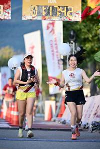 BIB: 
                            <button type="button" onclick="openModal(27848734)" class="btn btn-primary btn-sm float-right btn-popup" data-toggle="modal" data-target=".modal-high-quality">
                        <i class="fas fa-shopping-cart"></i> Add to Cart
                    </button>
                                            <button type="button" onclick="isThisMe(27848734, true)" class="btn btn-success btn-sm float-right btn-popup btn-isme hidden" data-toggle="tooltip" data-placement="bottom" title="นี่คือรูปของคุณใช่ไหม คลิกที่นี่เพื่อเอาเข้าอัลบั้ม">
                        <i class="fas fa-plus"></i> Add to album
                    </button>
                    <button type="button" onclick="isThisMe(27848734, false)" class="btn btn-warning btn-sm float-right btn-popup btn-isnotme hidden">
                        <i class="fas fa-ban"></i> Remove from album
                    </button>