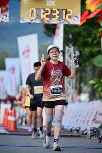 BIB: 
                            <button type="button" onclick="openModal(27849553)" class="btn btn-primary btn-sm float-right btn-popup" data-toggle="modal" data-target=".modal-high-quality">
                        <i class="fas fa-shopping-cart"></i> Add to Cart
                    </button>
                                            <button type="button" onclick="isThisMe(27849553, true)" class="btn btn-success btn-sm float-right btn-popup btn-isme hidden" data-toggle="tooltip" data-placement="bottom" title="นี่คือรูปของคุณใช่ไหม คลิกที่นี่เพื่อเอาเข้าอัลบั้ม">
                        <i class="fas fa-plus"></i> Add to album
                    </button>
                    <button type="button" onclick="isThisMe(27849553, false)" class="btn btn-warning btn-sm float-right btn-popup btn-isnotme hidden">
                        <i class="fas fa-ban"></i> Remove from album
                    </button>