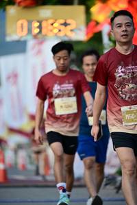 BIB: 
                            <button type="button" onclick="openModal(27848658)" class="btn btn-primary btn-sm float-right btn-popup" data-toggle="modal" data-target=".modal-high-quality">
                        <i class="fas fa-shopping-cart"></i> Add to Cart
                    </button>
                                            <button type="button" onclick="isThisMe(27848658, true)" class="btn btn-success btn-sm float-right btn-popup btn-isme hidden" data-toggle="tooltip" data-placement="bottom" title="นี่คือรูปของคุณใช่ไหม คลิกที่นี่เพื่อเอาเข้าอัลบั้ม">
                        <i class="fas fa-plus"></i> Add to album
                    </button>
                    <button type="button" onclick="isThisMe(27848658, false)" class="btn btn-warning btn-sm float-right btn-popup btn-isnotme hidden">
                        <i class="fas fa-ban"></i> Remove from album
                    </button>