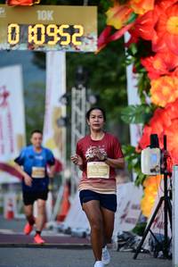 BIB: 
                            <button type="button" onclick="openModal(27847682)" class="btn btn-primary btn-sm float-right btn-popup" data-toggle="modal" data-target=".modal-high-quality">
                        <i class="fas fa-shopping-cart"></i> Add to Cart
                    </button>
                                            <button type="button" onclick="isThisMe(27847682, true)" class="btn btn-success btn-sm float-right btn-popup btn-isme hidden" data-toggle="tooltip" data-placement="bottom" title="นี่คือรูปของคุณใช่ไหม คลิกที่นี่เพื่อเอาเข้าอัลบั้ม">
                        <i class="fas fa-plus"></i> Add to album
                    </button>
                    <button type="button" onclick="isThisMe(27847682, false)" class="btn btn-warning btn-sm float-right btn-popup btn-isnotme hidden">
                        <i class="fas fa-ban"></i> Remove from album
                    </button>