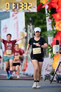 BIB: 
                            <button type="button" onclick="openModal(27848198)" class="btn btn-primary btn-sm float-right btn-popup" data-toggle="modal" data-target=".modal-high-quality">
                        <i class="fas fa-shopping-cart"></i> Add to Cart
                    </button>
                                            <button type="button" onclick="isThisMe(27848198, true)" class="btn btn-success btn-sm float-right btn-popup btn-isme hidden" data-toggle="tooltip" data-placement="bottom" title="นี่คือรูปของคุณใช่ไหม คลิกที่นี่เพื่อเอาเข้าอัลบั้ม">
                        <i class="fas fa-plus"></i> Add to album
                    </button>
                    <button type="button" onclick="isThisMe(27848198, false)" class="btn btn-warning btn-sm float-right btn-popup btn-isnotme hidden">
                        <i class="fas fa-ban"></i> Remove from album
                    </button>