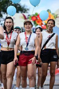 BIB: 
                            <button type="button" onclick="openModal(27829994)" class="btn btn-primary btn-sm float-right btn-popup" data-toggle="modal" data-target=".modal-high-quality">
                        <i class="fas fa-shopping-cart"></i> Add to Cart
                    </button>
                                            <button type="button" onclick="isThisMe(27829994, true)" class="btn btn-success btn-sm float-right btn-popup btn-isme hidden" data-toggle="tooltip" data-placement="bottom" title="นี่คือรูปของคุณใช่ไหม คลิกที่นี่เพื่อเอาเข้าอัลบั้ม">
                        <i class="fas fa-plus"></i> Add to album
                    </button>
                    <button type="button" onclick="isThisMe(27829994, false)" class="btn btn-warning btn-sm float-right btn-popup btn-isnotme hidden">
                        <i class="fas fa-ban"></i> Remove from album
                    </button>