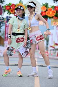 BIB: 
                            <button type="button" onclick="openModal(27831262)" class="btn btn-primary btn-sm float-right btn-popup" data-toggle="modal" data-target=".modal-high-quality">
                        <i class="fas fa-shopping-cart"></i> Add to Cart
                    </button>
                                            <button type="button" onclick="isThisMe(27831262, true)" class="btn btn-success btn-sm float-right btn-popup btn-isme hidden" data-toggle="tooltip" data-placement="bottom" title="นี่คือรูปของคุณใช่ไหม คลิกที่นี่เพื่อเอาเข้าอัลบั้ม">
                        <i class="fas fa-plus"></i> Add to album
                    </button>
                    <button type="button" onclick="isThisMe(27831262, false)" class="btn btn-warning btn-sm float-right btn-popup btn-isnotme hidden">
                        <i class="fas fa-ban"></i> Remove from album
                    </button>