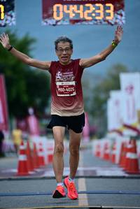 BIB: 
                            <button type="button" onclick="openModal(27828007)" class="btn btn-primary btn-sm float-right btn-popup" data-toggle="modal" data-target=".modal-high-quality">
                        <i class="fas fa-shopping-cart"></i> Add to Cart
                    </button>
                                            <button type="button" onclick="isThisMe(27828007, true)" class="btn btn-success btn-sm float-right btn-popup btn-isme hidden" data-toggle="tooltip" data-placement="bottom" title="นี่คือรูปของคุณใช่ไหม คลิกที่นี่เพื่อเอาเข้าอัลบั้ม">
                        <i class="fas fa-plus"></i> Add to album
                    </button>
                    <button type="button" onclick="isThisMe(27828007, false)" class="btn btn-warning btn-sm float-right btn-popup btn-isnotme hidden">
                        <i class="fas fa-ban"></i> Remove from album
                    </button>