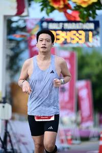 BIB: 
                            <button type="button" onclick="openModal(27829232)" class="btn btn-primary btn-sm float-right btn-popup" data-toggle="modal" data-target=".modal-high-quality">
                        <i class="fas fa-shopping-cart"></i> Add to Cart
                    </button>
                                            <button type="button" onclick="isThisMe(27829232, true)" class="btn btn-success btn-sm float-right btn-popup btn-isme hidden" data-toggle="tooltip" data-placement="bottom" title="นี่คือรูปของคุณใช่ไหม คลิกที่นี่เพื่อเอาเข้าอัลบั้ม">
                        <i class="fas fa-plus"></i> Add to album
                    </button>
                    <button type="button" onclick="isThisMe(27829232, false)" class="btn btn-warning btn-sm float-right btn-popup btn-isnotme hidden">
                        <i class="fas fa-ban"></i> Remove from album
                    </button>