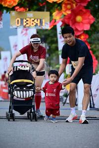 BIB: 
                            <button type="button" onclick="openModal(27827642)" class="btn btn-primary btn-sm float-right btn-popup" data-toggle="modal" data-target=".modal-high-quality">
                        <i class="fas fa-shopping-cart"></i> Add to Cart
                    </button>
                                            <button type="button" onclick="isThisMe(27827642, true)" class="btn btn-success btn-sm float-right btn-popup btn-isme hidden" data-toggle="tooltip" data-placement="bottom" title="นี่คือรูปของคุณใช่ไหม คลิกที่นี่เพื่อเอาเข้าอัลบั้ม">
                        <i class="fas fa-plus"></i> Add to album
                    </button>
                    <button type="button" onclick="isThisMe(27827642, false)" class="btn btn-warning btn-sm float-right btn-popup btn-isnotme hidden">
                        <i class="fas fa-ban"></i> Remove from album
                    </button>