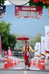 BIB: 
                            <button type="button" onclick="openModal(27832198)" class="btn btn-primary btn-sm float-right btn-popup" data-toggle="modal" data-target=".modal-high-quality">
                        <i class="fas fa-shopping-cart"></i> Add to Cart
                    </button>
                                            <button type="button" onclick="isThisMe(27832198, true)" class="btn btn-success btn-sm float-right btn-popup btn-isme hidden" data-toggle="tooltip" data-placement="bottom" title="นี่คือรูปของคุณใช่ไหม คลิกที่นี่เพื่อเอาเข้าอัลบั้ม">
                        <i class="fas fa-plus"></i> Add to album
                    </button>
                    <button type="button" onclick="isThisMe(27832198, false)" class="btn btn-warning btn-sm float-right btn-popup btn-isnotme hidden">
                        <i class="fas fa-ban"></i> Remove from album
                    </button>