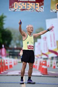 BIB: 
                            <button type="button" onclick="openModal(27831047)" class="btn btn-primary btn-sm float-right btn-popup" data-toggle="modal" data-target=".modal-high-quality">
                        <i class="fas fa-shopping-cart"></i> Add to Cart
                    </button>
                                            <button type="button" onclick="isThisMe(27831047, true)" class="btn btn-success btn-sm float-right btn-popup btn-isme hidden" data-toggle="tooltip" data-placement="bottom" title="นี่คือรูปของคุณใช่ไหม คลิกที่นี่เพื่อเอาเข้าอัลบั้ม">
                        <i class="fas fa-plus"></i> Add to album
                    </button>
                    <button type="button" onclick="isThisMe(27831047, false)" class="btn btn-warning btn-sm float-right btn-popup btn-isnotme hidden">
                        <i class="fas fa-ban"></i> Remove from album
                    </button>