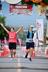 BIB: 
                            <button type="button" onclick="openModal(27830230)" class="btn btn-primary btn-sm float-right btn-popup" data-toggle="modal" data-target=".modal-high-quality">
                        <i class="fas fa-shopping-cart"></i> Add to Cart
                    </button>
                                            <button type="button" onclick="isThisMe(27830230, true)" class="btn btn-success btn-sm float-right btn-popup btn-isme hidden" data-toggle="tooltip" data-placement="bottom" title="นี่คือรูปของคุณใช่ไหม คลิกที่นี่เพื่อเอาเข้าอัลบั้ม">
                        <i class="fas fa-plus"></i> Add to album
                    </button>
                    <button type="button" onclick="isThisMe(27830230, false)" class="btn btn-warning btn-sm float-right btn-popup btn-isnotme hidden">
                        <i class="fas fa-ban"></i> Remove from album
                    </button>