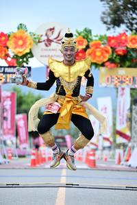 BIB: 
                            <button type="button" onclick="openModal(27832284)" class="btn btn-primary btn-sm float-right btn-popup" data-toggle="modal" data-target=".modal-high-quality">
                        <i class="fas fa-shopping-cart"></i> Add to Cart
                    </button>
                                            <button type="button" onclick="isThisMe(27832284, true)" class="btn btn-success btn-sm float-right btn-popup btn-isme hidden" data-toggle="tooltip" data-placement="bottom" title="นี่คือรูปของคุณใช่ไหม คลิกที่นี่เพื่อเอาเข้าอัลบั้ม">
                        <i class="fas fa-plus"></i> Add to album
                    </button>
                    <button type="button" onclick="isThisMe(27832284, false)" class="btn btn-warning btn-sm float-right btn-popup btn-isnotme hidden">
                        <i class="fas fa-ban"></i> Remove from album
                    </button>