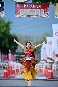 BIB: 
                            <button type="button" onclick="openModal(27828751)" class="btn btn-primary btn-sm float-right btn-popup" data-toggle="modal" data-target=".modal-high-quality">
                        <i class="fas fa-shopping-cart"></i> Add to Cart
                    </button>
                                            <button type="button" onclick="isThisMe(27828751, true)" class="btn btn-success btn-sm float-right btn-popup btn-isme hidden" data-toggle="tooltip" data-placement="bottom" title="นี่คือรูปของคุณใช่ไหม คลิกที่นี่เพื่อเอาเข้าอัลบั้ม">
                        <i class="fas fa-plus"></i> Add to album
                    </button>
                    <button type="button" onclick="isThisMe(27828751, false)" class="btn btn-warning btn-sm float-right btn-popup btn-isnotme hidden">
                        <i class="fas fa-ban"></i> Remove from album
                    </button>