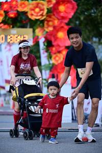 BIB: 
                            <button type="button" onclick="openModal(27827645)" class="btn btn-primary btn-sm float-right btn-popup" data-toggle="modal" data-target=".modal-high-quality">
                        <i class="fas fa-shopping-cart"></i> Add to Cart
                    </button>
                                            <button type="button" onclick="isThisMe(27827645, true)" class="btn btn-success btn-sm float-right btn-popup btn-isme hidden" data-toggle="tooltip" data-placement="bottom" title="นี่คือรูปของคุณใช่ไหม คลิกที่นี่เพื่อเอาเข้าอัลบั้ม">
                        <i class="fas fa-plus"></i> Add to album
                    </button>
                    <button type="button" onclick="isThisMe(27827645, false)" class="btn btn-warning btn-sm float-right btn-popup btn-isnotme hidden">
                        <i class="fas fa-ban"></i> Remove from album
                    </button>