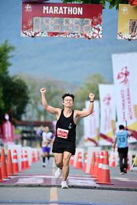 BIB: 
                            <button type="button" onclick="openModal(27829172)" class="btn btn-primary btn-sm float-right btn-popup" data-toggle="modal" data-target=".modal-high-quality">
                        <i class="fas fa-shopping-cart"></i> Add to Cart
                    </button>
                                            <button type="button" onclick="isThisMe(27829172, true)" class="btn btn-success btn-sm float-right btn-popup btn-isme hidden" data-toggle="tooltip" data-placement="bottom" title="นี่คือรูปของคุณใช่ไหม คลิกที่นี่เพื่อเอาเข้าอัลบั้ม">
                        <i class="fas fa-plus"></i> Add to album
                    </button>
                    <button type="button" onclick="isThisMe(27829172, false)" class="btn btn-warning btn-sm float-right btn-popup btn-isnotme hidden">
                        <i class="fas fa-ban"></i> Remove from album
                    </button>