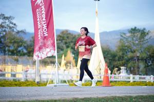 BIB: 
                            <button type="button" onclick="openModal(27914504)" class="btn btn-primary btn-sm float-right btn-popup" data-toggle="modal" data-target=".modal-high-quality">
                        <i class="fas fa-shopping-cart"></i> Add to Cart
                    </button>
                                            <button type="button" onclick="isThisMe(27914504, true)" class="btn btn-success btn-sm float-right btn-popup btn-isme hidden" data-toggle="tooltip" data-placement="bottom" title="นี่คือรูปของคุณใช่ไหม คลิกที่นี่เพื่อเอาเข้าอัลบั้ม">
                        <i class="fas fa-plus"></i> Add to album
                    </button>
                    <button type="button" onclick="isThisMe(27914504, false)" class="btn btn-warning btn-sm float-right btn-popup btn-isnotme hidden">
                        <i class="fas fa-ban"></i> Remove from album
                    </button>