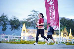 BIB: 
                            <button type="button" onclick="openModal(27911095)" class="btn btn-primary btn-sm float-right btn-popup" data-toggle="modal" data-target=".modal-high-quality">
                        <i class="fas fa-shopping-cart"></i> Add to Cart
                    </button>
                                            <button type="button" onclick="isThisMe(27911095, true)" class="btn btn-success btn-sm float-right btn-popup btn-isme hidden" data-toggle="tooltip" data-placement="bottom" title="นี่คือรูปของคุณใช่ไหม คลิกที่นี่เพื่อเอาเข้าอัลบั้ม">
                        <i class="fas fa-plus"></i> Add to album
                    </button>
                    <button type="button" onclick="isThisMe(27911095, false)" class="btn btn-warning btn-sm float-right btn-popup btn-isnotme hidden">
                        <i class="fas fa-ban"></i> Remove from album
                    </button>