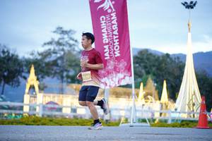 BIB: 
                            <button type="button" onclick="openModal(27913507)" class="btn btn-primary btn-sm float-right btn-popup" data-toggle="modal" data-target=".modal-high-quality">
                        <i class="fas fa-shopping-cart"></i> Add to Cart
                    </button>
                                            <button type="button" onclick="isThisMe(27913507, true)" class="btn btn-success btn-sm float-right btn-popup btn-isme hidden" data-toggle="tooltip" data-placement="bottom" title="นี่คือรูปของคุณใช่ไหม คลิกที่นี่เพื่อเอาเข้าอัลบั้ม">
                        <i class="fas fa-plus"></i> Add to album
                    </button>
                    <button type="button" onclick="isThisMe(27913507, false)" class="btn btn-warning btn-sm float-right btn-popup btn-isnotme hidden">
                        <i class="fas fa-ban"></i> Remove from album
                    </button>