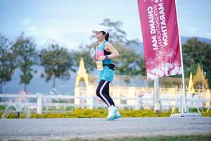 BIB: 
                            <button type="button" onclick="openModal(27914323)" class="btn btn-primary btn-sm float-right btn-popup" data-toggle="modal" data-target=".modal-high-quality">
                        <i class="fas fa-shopping-cart"></i> Add to Cart
                    </button>
                                            <button type="button" onclick="isThisMe(27914323, true)" class="btn btn-success btn-sm float-right btn-popup btn-isme hidden" data-toggle="tooltip" data-placement="bottom" title="นี่คือรูปของคุณใช่ไหม คลิกที่นี่เพื่อเอาเข้าอัลบั้ม">
                        <i class="fas fa-plus"></i> Add to album
                    </button>
                    <button type="button" onclick="isThisMe(27914323, false)" class="btn btn-warning btn-sm float-right btn-popup btn-isnotme hidden">
                        <i class="fas fa-ban"></i> Remove from album
                    </button>