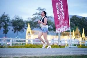 BIB: 
                            <button type="button" onclick="openModal(27913475)" class="btn btn-primary btn-sm float-right btn-popup" data-toggle="modal" data-target=".modal-high-quality">
                        <i class="fas fa-shopping-cart"></i> Add to Cart
                    </button>
                                            <button type="button" onclick="isThisMe(27913475, true)" class="btn btn-success btn-sm float-right btn-popup btn-isme hidden" data-toggle="tooltip" data-placement="bottom" title="นี่คือรูปของคุณใช่ไหม คลิกที่นี่เพื่อเอาเข้าอัลบั้ม">
                        <i class="fas fa-plus"></i> Add to album
                    </button>
                    <button type="button" onclick="isThisMe(27913475, false)" class="btn btn-warning btn-sm float-right btn-popup btn-isnotme hidden">
                        <i class="fas fa-ban"></i> Remove from album
                    </button>