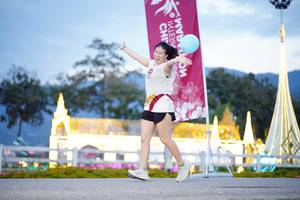 BIB: 
                            <button type="button" onclick="openModal(27911532)" class="btn btn-primary btn-sm float-right btn-popup" data-toggle="modal" data-target=".modal-high-quality">
                        <i class="fas fa-shopping-cart"></i> Add to Cart
                    </button>
                                            <button type="button" onclick="isThisMe(27911532, true)" class="btn btn-success btn-sm float-right btn-popup btn-isme hidden" data-toggle="tooltip" data-placement="bottom" title="นี่คือรูปของคุณใช่ไหม คลิกที่นี่เพื่อเอาเข้าอัลบั้ม">
                        <i class="fas fa-plus"></i> Add to album
                    </button>
                    <button type="button" onclick="isThisMe(27911532, false)" class="btn btn-warning btn-sm float-right btn-popup btn-isnotme hidden">
                        <i class="fas fa-ban"></i> Remove from album
                    </button>