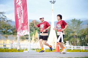 BIB: 
                            <button type="button" onclick="openModal(27914983)" class="btn btn-primary btn-sm float-right btn-popup" data-toggle="modal" data-target=".modal-high-quality">
                        <i class="fas fa-shopping-cart"></i> Add to Cart
                    </button>
                                            <button type="button" onclick="isThisMe(27914983, true)" class="btn btn-success btn-sm float-right btn-popup btn-isme hidden" data-toggle="tooltip" data-placement="bottom" title="นี่คือรูปของคุณใช่ไหม คลิกที่นี่เพื่อเอาเข้าอัลบั้ม">
                        <i class="fas fa-plus"></i> Add to album
                    </button>
                    <button type="button" onclick="isThisMe(27914983, false)" class="btn btn-warning btn-sm float-right btn-popup btn-isnotme hidden">
                        <i class="fas fa-ban"></i> Remove from album
                    </button>