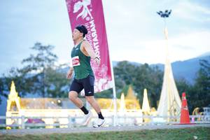 BIB: 
                            <button type="button" onclick="openModal(27912014)" class="btn btn-primary btn-sm float-right btn-popup" data-toggle="modal" data-target=".modal-high-quality">
                        <i class="fas fa-shopping-cart"></i> Add to Cart
                    </button>
                                            <button type="button" onclick="isThisMe(27912014, true)" class="btn btn-success btn-sm float-right btn-popup btn-isme hidden" data-toggle="tooltip" data-placement="bottom" title="นี่คือรูปของคุณใช่ไหม คลิกที่นี่เพื่อเอาเข้าอัลบั้ม">
                        <i class="fas fa-plus"></i> Add to album
                    </button>
                    <button type="button" onclick="isThisMe(27912014, false)" class="btn btn-warning btn-sm float-right btn-popup btn-isnotme hidden">
                        <i class="fas fa-ban"></i> Remove from album
                    </button>