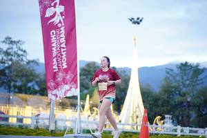 BIB: 
                            <button type="button" onclick="openModal(27913636)" class="btn btn-primary btn-sm float-right btn-popup" data-toggle="modal" data-target=".modal-high-quality">
                        <i class="fas fa-shopping-cart"></i> Add to Cart
                    </button>
                                            <button type="button" onclick="isThisMe(27913636, true)" class="btn btn-success btn-sm float-right btn-popup btn-isme hidden" data-toggle="tooltip" data-placement="bottom" title="นี่คือรูปของคุณใช่ไหม คลิกที่นี่เพื่อเอาเข้าอัลบั้ม">
                        <i class="fas fa-plus"></i> Add to album
                    </button>
                    <button type="button" onclick="isThisMe(27913636, false)" class="btn btn-warning btn-sm float-right btn-popup btn-isnotme hidden">
                        <i class="fas fa-ban"></i> Remove from album
                    </button>