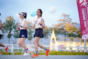 BIB: 
                            <button type="button" onclick="openModal(27914086)" class="btn btn-primary btn-sm float-right btn-popup" data-toggle="modal" data-target=".modal-high-quality">
                        <i class="fas fa-shopping-cart"></i> Add to Cart
                    </button>
                                            <button type="button" onclick="isThisMe(27914086, true)" class="btn btn-success btn-sm float-right btn-popup btn-isme hidden" data-toggle="tooltip" data-placement="bottom" title="นี่คือรูปของคุณใช่ไหม คลิกที่นี่เพื่อเอาเข้าอัลบั้ม">
                        <i class="fas fa-plus"></i> Add to album
                    </button>
                    <button type="button" onclick="isThisMe(27914086, false)" class="btn btn-warning btn-sm float-right btn-popup btn-isnotme hidden">
                        <i class="fas fa-ban"></i> Remove from album
                    </button>