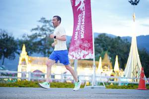 BIB: 
                            <button type="button" onclick="openModal(27913285)" class="btn btn-primary btn-sm float-right btn-popup" data-toggle="modal" data-target=".modal-high-quality">
                        <i class="fas fa-shopping-cart"></i> Add to Cart
                    </button>
                                            <button type="button" onclick="isThisMe(27913285, true)" class="btn btn-success btn-sm float-right btn-popup btn-isme hidden" data-toggle="tooltip" data-placement="bottom" title="นี่คือรูปของคุณใช่ไหม คลิกที่นี่เพื่อเอาเข้าอัลบั้ม">
                        <i class="fas fa-plus"></i> Add to album
                    </button>
                    <button type="button" onclick="isThisMe(27913285, false)" class="btn btn-warning btn-sm float-right btn-popup btn-isnotme hidden">
                        <i class="fas fa-ban"></i> Remove from album
                    </button>