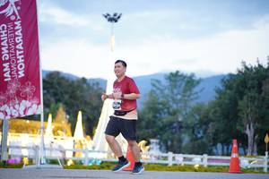 BIB: 
                            <button type="button" onclick="openModal(27911520)" class="btn btn-primary btn-sm float-right btn-popup" data-toggle="modal" data-target=".modal-high-quality">
                        <i class="fas fa-shopping-cart"></i> Add to Cart
                    </button>
                                            <button type="button" onclick="isThisMe(27911520, true)" class="btn btn-success btn-sm float-right btn-popup btn-isme hidden" data-toggle="tooltip" data-placement="bottom" title="นี่คือรูปของคุณใช่ไหม คลิกที่นี่เพื่อเอาเข้าอัลบั้ม">
                        <i class="fas fa-plus"></i> Add to album
                    </button>
                    <button type="button" onclick="isThisMe(27911520, false)" class="btn btn-warning btn-sm float-right btn-popup btn-isnotme hidden">
                        <i class="fas fa-ban"></i> Remove from album
                    </button>