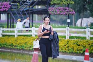 BIB: 
                            <button type="button" onclick="openModal(27864981)" class="btn btn-primary btn-sm float-right btn-popup" data-toggle="modal" data-target=".modal-high-quality">
                        <i class="fas fa-shopping-cart"></i> Add to Cart
                    </button>
                                            <button type="button" onclick="isThisMe(27864981, true)" class="btn btn-success btn-sm float-right btn-popup btn-isme hidden" data-toggle="tooltip" data-placement="bottom" title="นี่คือรูปของคุณใช่ไหม คลิกที่นี่เพื่อเอาเข้าอัลบั้ม">
                        <i class="fas fa-plus"></i> Add to album
                    </button>
                    <button type="button" onclick="isThisMe(27864981, false)" class="btn btn-warning btn-sm float-right btn-popup btn-isnotme hidden">
                        <i class="fas fa-ban"></i> Remove from album
                    </button>