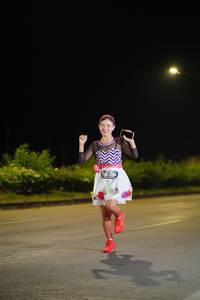 BIB: 
                            <button type="button" onclick="openModal(27912775)" class="btn btn-primary btn-sm float-right btn-popup" data-toggle="modal" data-target=".modal-high-quality">
                        <i class="fas fa-shopping-cart"></i> Add to Cart
                    </button>
                                            <button type="button" onclick="isThisMe(27912775, true)" class="btn btn-success btn-sm float-right btn-popup btn-isme hidden" data-toggle="tooltip" data-placement="bottom" title="นี่คือรูปของคุณใช่ไหม คลิกที่นี่เพื่อเอาเข้าอัลบั้ม">
                        <i class="fas fa-plus"></i> Add to album
                    </button>
                    <button type="button" onclick="isThisMe(27912775, false)" class="btn btn-warning btn-sm float-right btn-popup btn-isnotme hidden">
                        <i class="fas fa-ban"></i> Remove from album
                    </button>