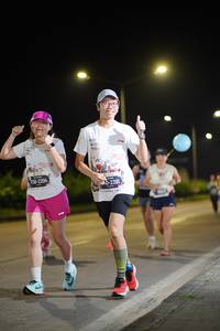 BIB: 
                            <button type="button" onclick="openModal(27901471)" class="btn btn-primary btn-sm float-right btn-popup" data-toggle="modal" data-target=".modal-high-quality">
                        <i class="fas fa-shopping-cart"></i> Add to Cart
                    </button>
                                            <button type="button" onclick="isThisMe(27901471, true)" class="btn btn-success btn-sm float-right btn-popup btn-isme hidden" data-toggle="tooltip" data-placement="bottom" title="นี่คือรูปของคุณใช่ไหม คลิกที่นี่เพื่อเอาเข้าอัลบั้ม">
                        <i class="fas fa-plus"></i> Add to album
                    </button>
                    <button type="button" onclick="isThisMe(27901471, false)" class="btn btn-warning btn-sm float-right btn-popup btn-isnotme hidden">
                        <i class="fas fa-ban"></i> Remove from album
                    </button>