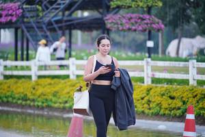 BIB: 
                            <button type="button" onclick="openModal(27864986)" class="btn btn-primary btn-sm float-right btn-popup" data-toggle="modal" data-target=".modal-high-quality">
                        <i class="fas fa-shopping-cart"></i> Add to Cart
                    </button>
                                            <button type="button" onclick="isThisMe(27864986, true)" class="btn btn-success btn-sm float-right btn-popup btn-isme hidden" data-toggle="tooltip" data-placement="bottom" title="นี่คือรูปของคุณใช่ไหม คลิกที่นี่เพื่อเอาเข้าอัลบั้ม">
                        <i class="fas fa-plus"></i> Add to album
                    </button>
                    <button type="button" onclick="isThisMe(27864986, false)" class="btn btn-warning btn-sm float-right btn-popup btn-isnotme hidden">
                        <i class="fas fa-ban"></i> Remove from album
                    </button>